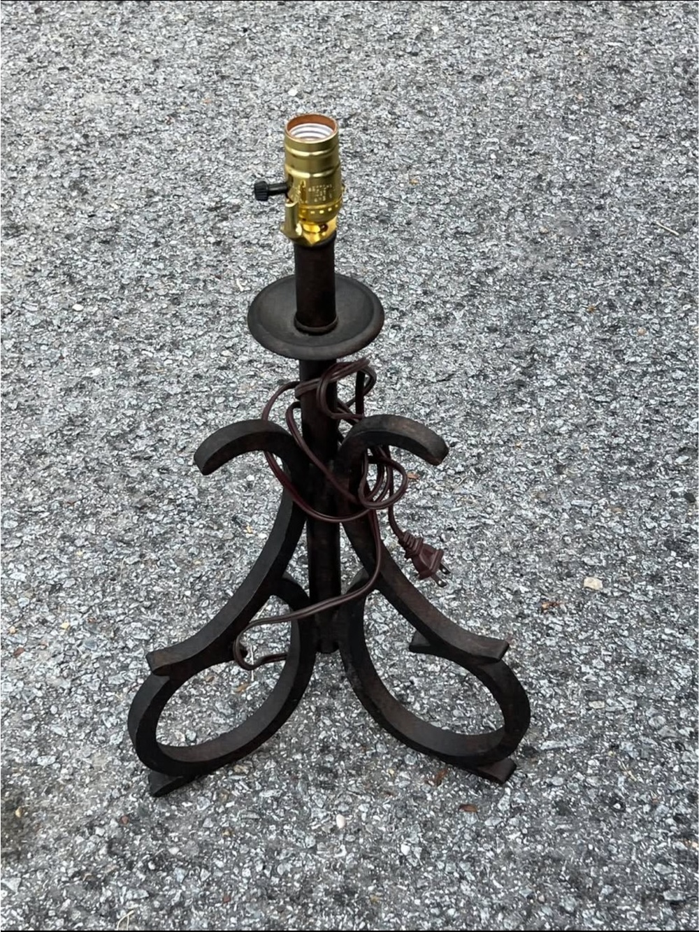 Heavy duty Rustic-style Vintage Wrought iron lamp